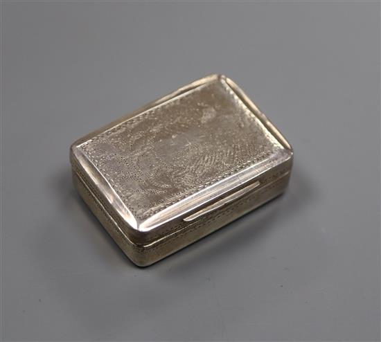 A George IV engraved silver vinaigrette, by Thomas Newbold, Birmingham, 1823, 28mm.